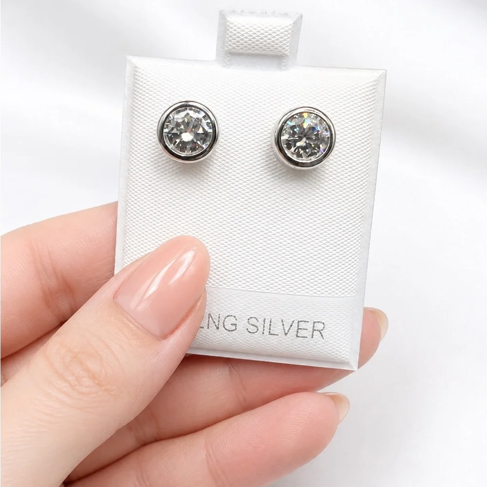 925 Sterling Silver Classic Round Bezel Stud Earrings MOISSANITE Screw Back